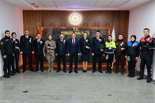 ‘Polis Haftası’ Münasebetiyle Vali Usta’ya Ziyaret